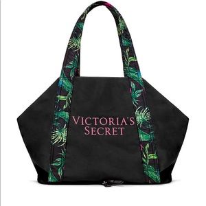 New VS Packable Weekender Bag Palm Print (Black)